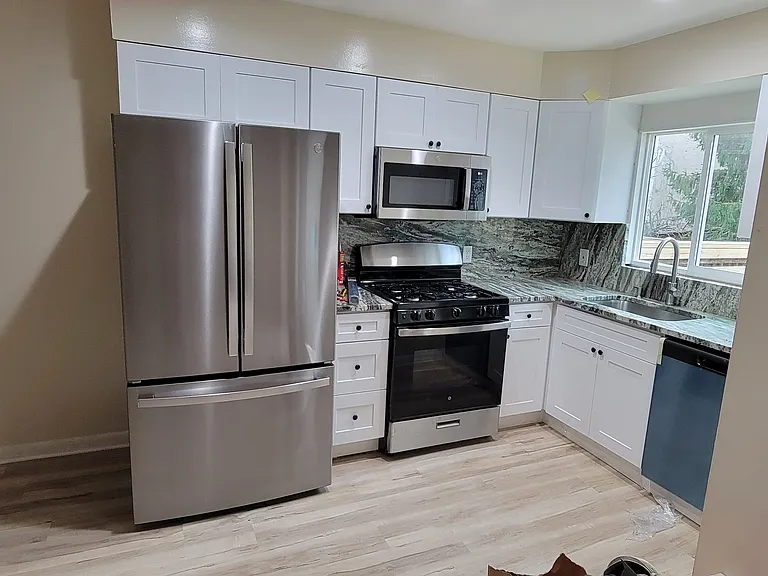 406 Poplar St — Photo 4