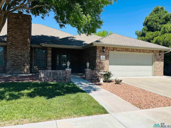 21 La Placita Dr, Roswell, NM 88201