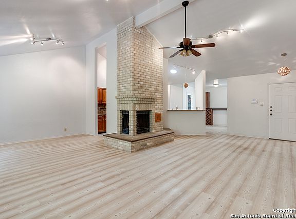 5th image of 6019 Broadmeadow