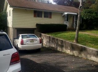 153 Park Ave, Randolph, NJ 07869