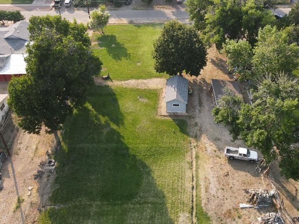 320 Gumaer Ave, Florence, CO 81226