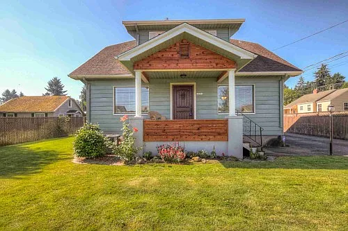 10216 NE Skidmore St photo 1