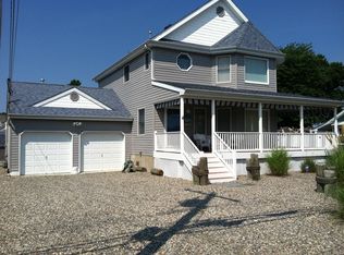 126 Gary Rd, Toms River, NJ 08753