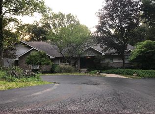 3285 Franks Ct, House Springs, MO 63051