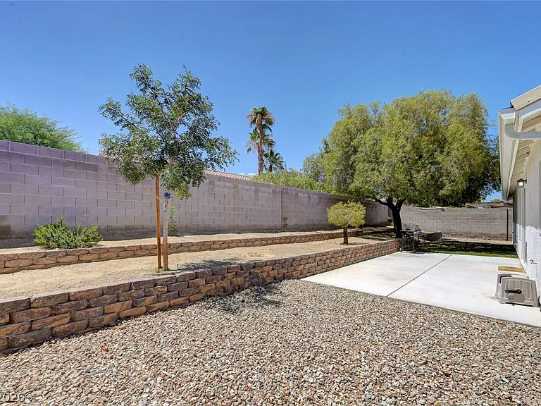 8863 Haviland Rd — Photo 39