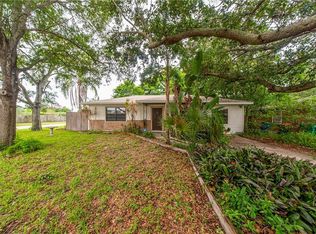 1532 Young Ave, Clearwater, FL 33756