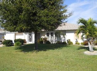 1807 SE 6th Ter, Cape Coral, FL 33990