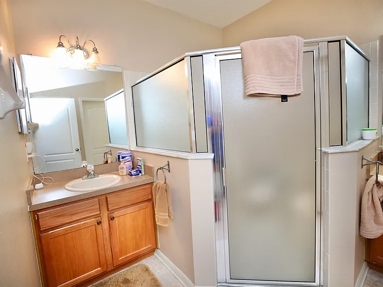 2753 Tanglewylde Dr — Photo 17