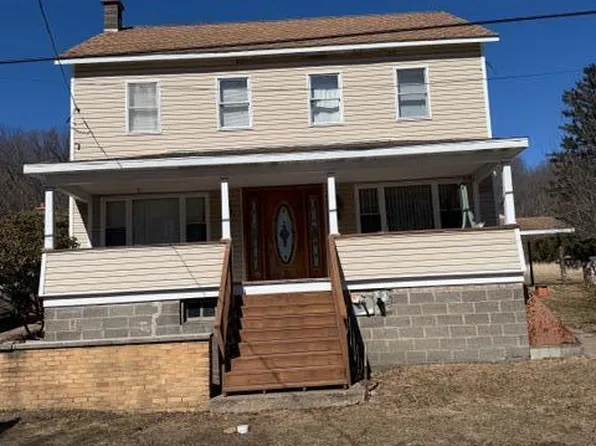 1311 &1315 Hazlebrook Rd, Hazleton, PA 18201