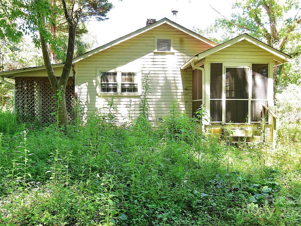 1st image of 107 Dove Haven Ln