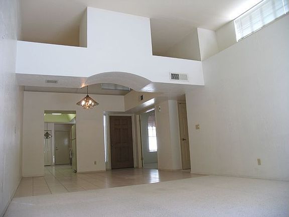 2nd image of 7812 S Kachina Dr