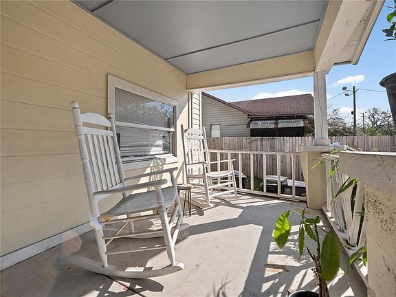 4th image of 1208 W 10th St