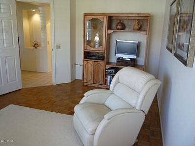 3rd image of 14107 W Whitewood Dr