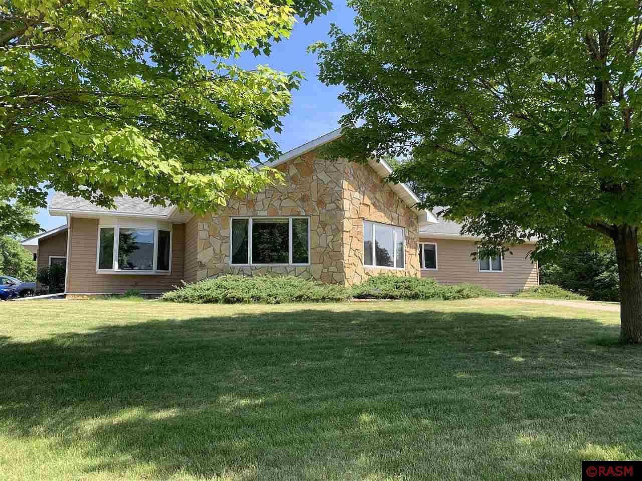 303 5th Ave N, Saint James, MN 56081 Zillow