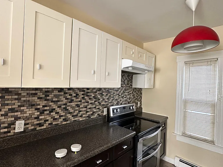 371 Norton St #1-0 — Photo 1