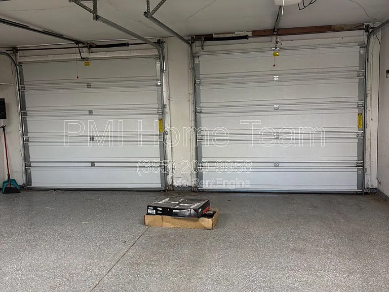 6068 S 2850 W — Photo 31