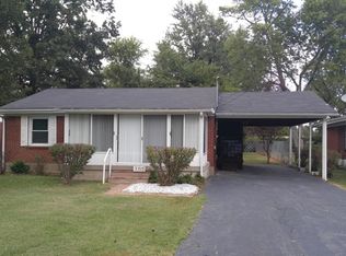 7715 Edna M Rd, Louisville, KY 40258