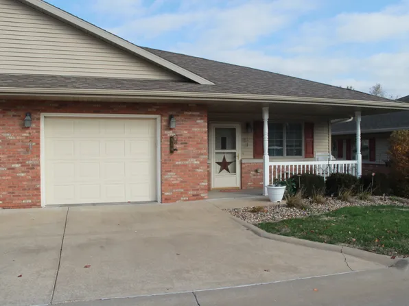 300 Courtyard Blvd, Monmouth, IL 61462