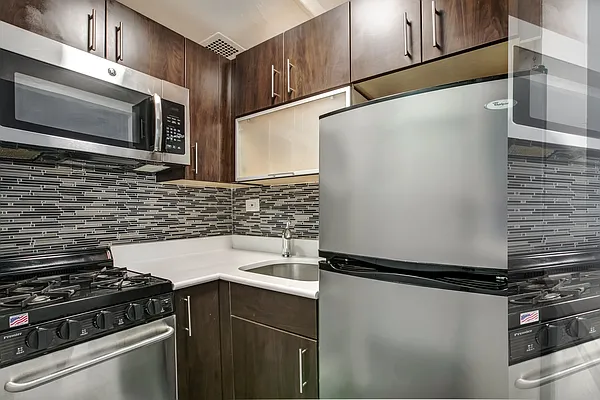 Rented by Algin Management | media 12