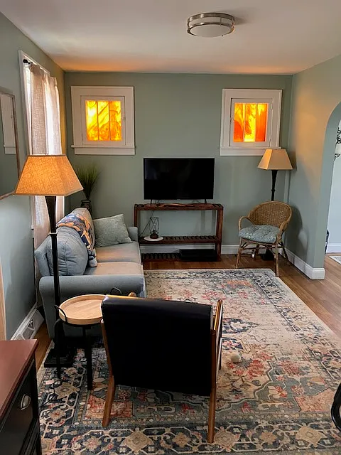 2521 Mayfield Ave. - 1 — Photo 4