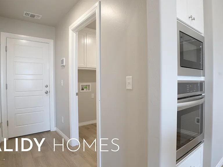 12500 Elba Dr — Photo 32