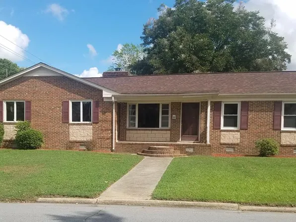 104 Washington St, Roanoke Rapids, NC 27870