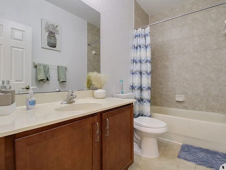20626 Maxim Pkwy — Photo 16