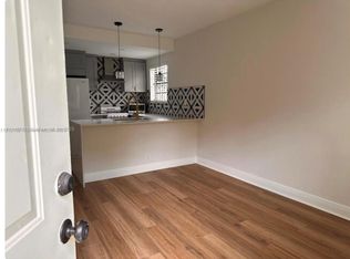 1845 Pembroke Rd APT 14, Hollywood, FL 33020