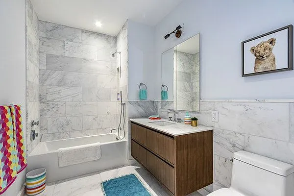 Rented by Compass | media 58