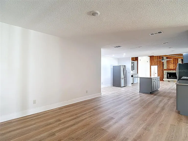 4072 Belmoor Dr — Photo 17