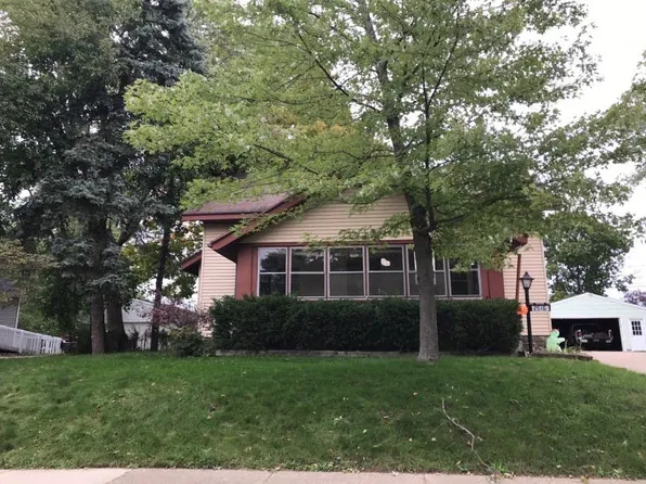 2516 Glenbrook Ave SW, Wyoming, MI 49519