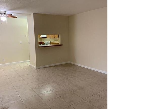 2nd image of 833 Twin Lakes Dr #30-D