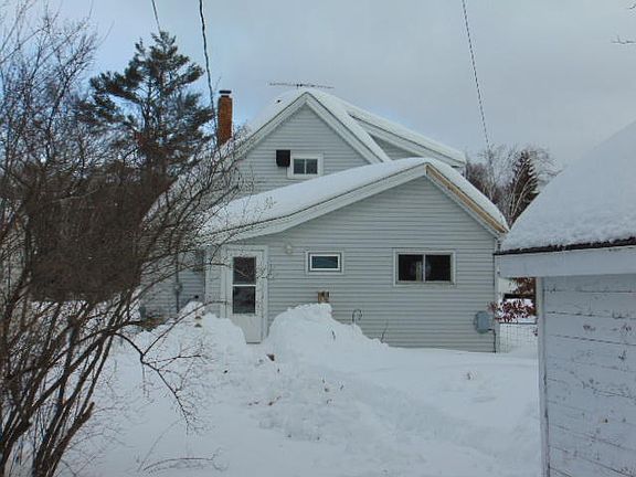 3rd image of 208 E McMillan Ave
