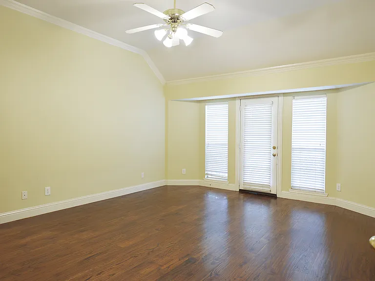 2712 Northview Dr — Photo 12