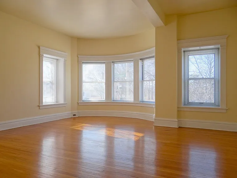 4 N Kingshighway Blvd #3D — Photo 3