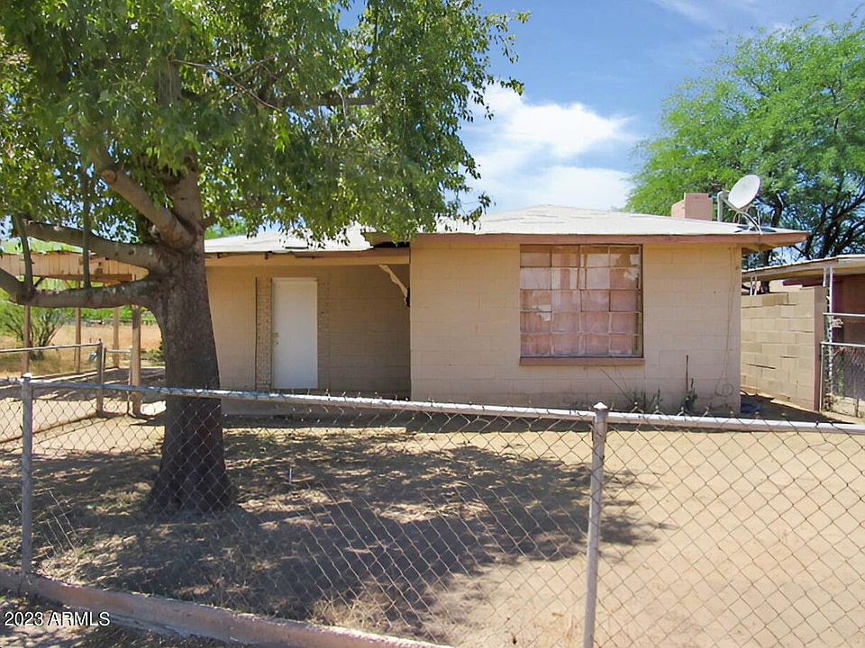 1st image of 1108 N MYERS Boulevard