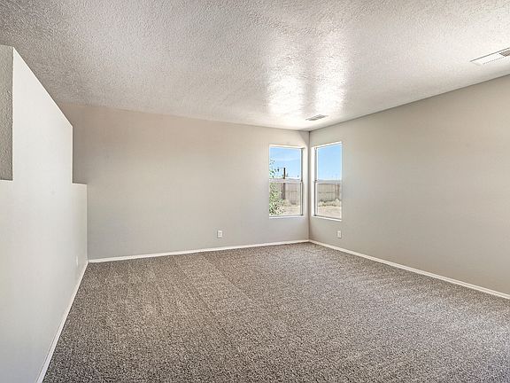 4th image of 5041 27th Ave NE