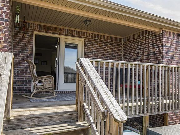 3rd image of 430 Sorrento Dr