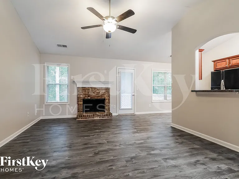 1923 Paynes Point — Photo 3