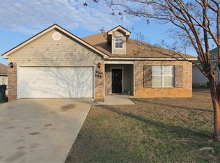 508 Clover Trl, Bonaire, GA 31005