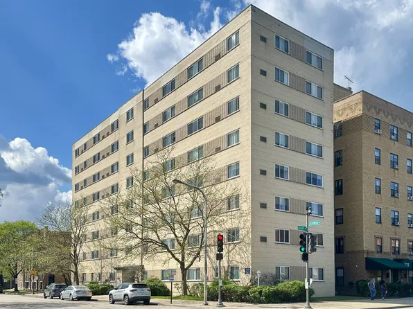1405 Chicago Ave #E02p, Evanston, IL 60201