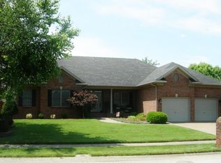 3704 Pine Lake Ct, Owensboro, KY 42303