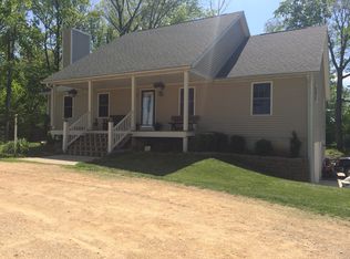 2300 E Possum Rd, Springfield, OH 45502