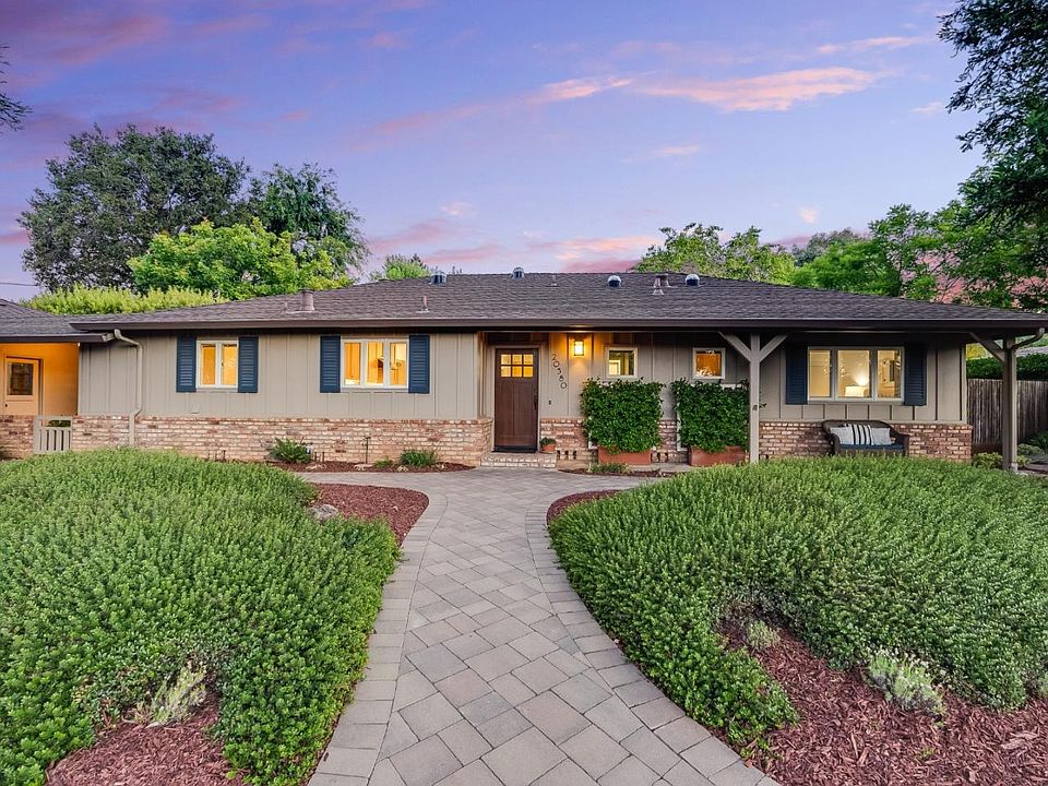 1st image of 20580 Canyon View Dr