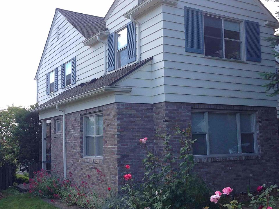 2nd image of 7312 50th Ave NE