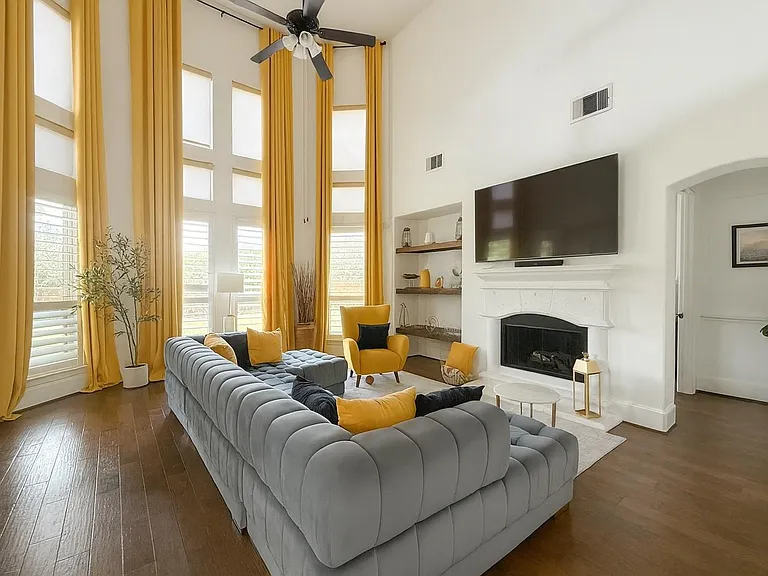 9702 Caldwell Way — Photo 8