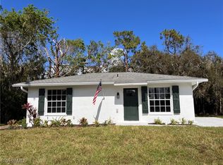 8461 Judeth Ln, Estero, FL 33928