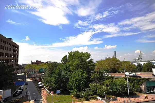 Rented by Corcoran | media 30