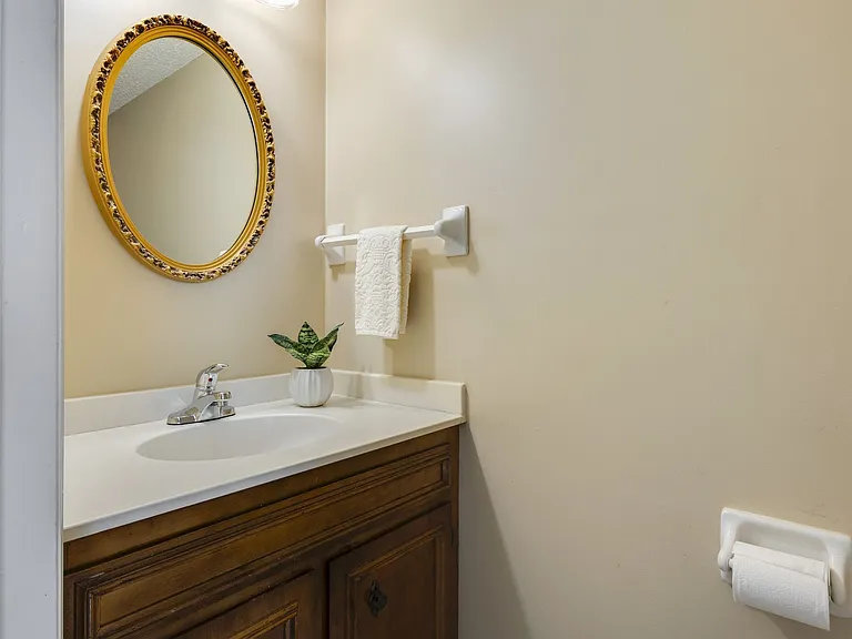 5768 Stone Brook Dr — Photo 17