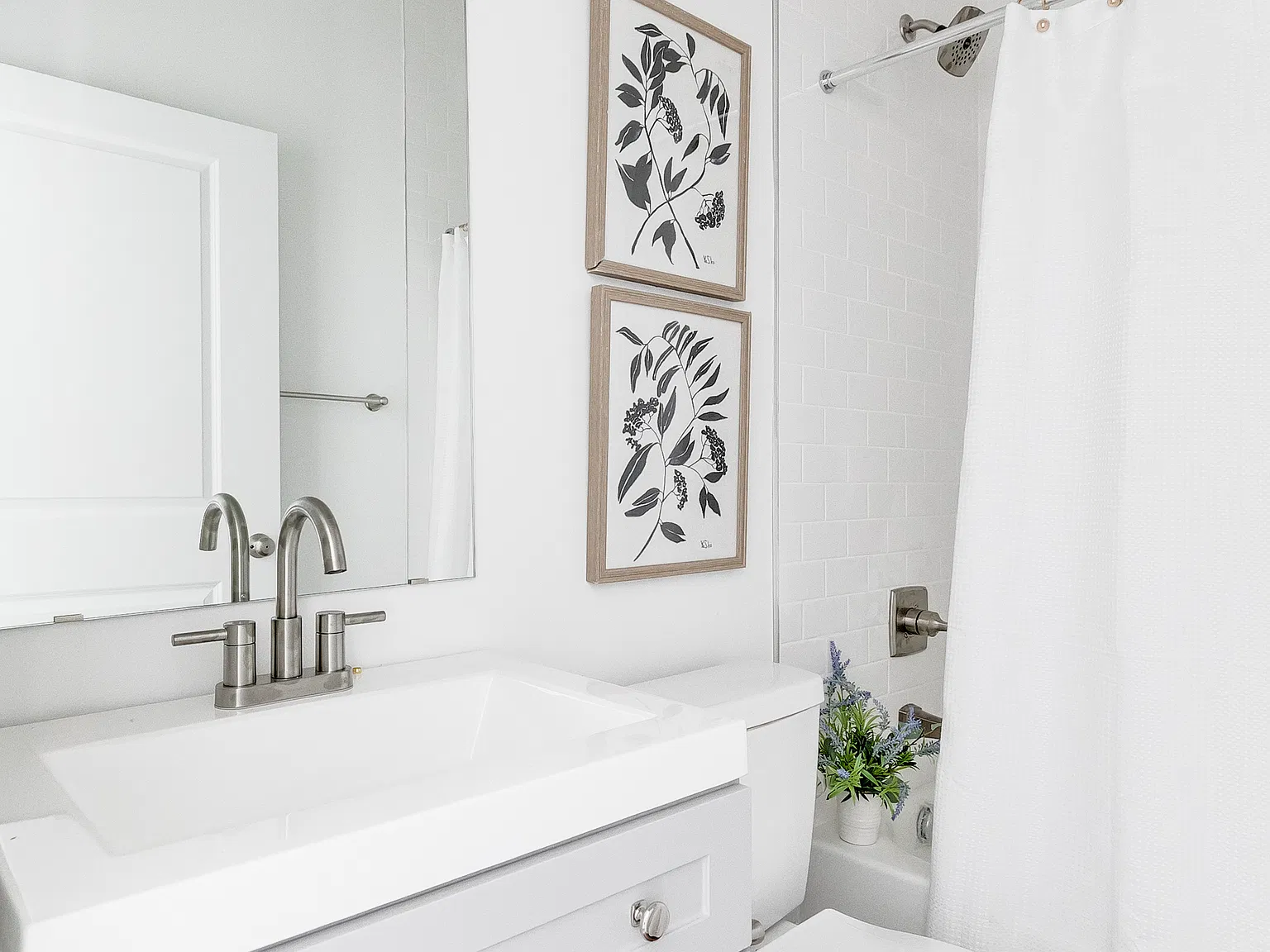 2 bed, 500 sqft, $1,599 — Photo 3